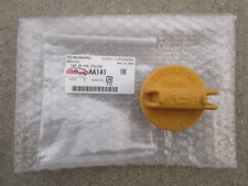 FITS: 14 - 18 SUBARU FORESTER 2.0L 5W-30 ENGINE OIL FILLER CAP OEM BRAND NEW
