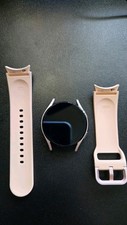 Samsung Galaxy Watch 5 40mm GPS  WiFi  Bluetooth R900 Smart Watch SM-R900