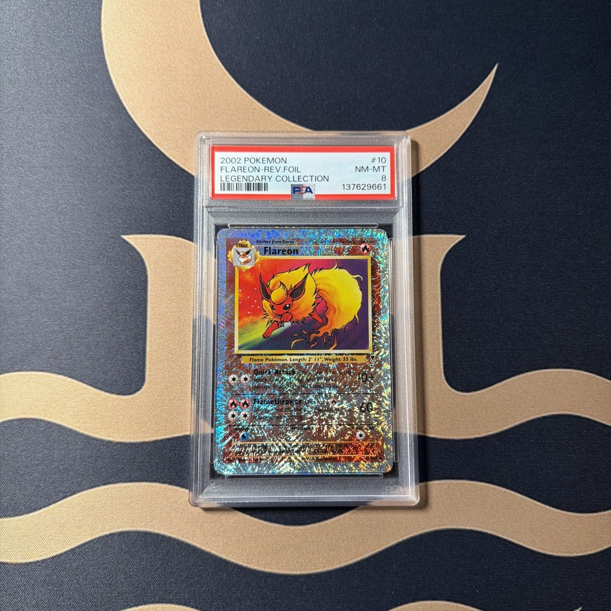 2002 POKEMON LEGENDARY COLLECTION #10 FLAREON-REVERSE FOIL PSA 8
