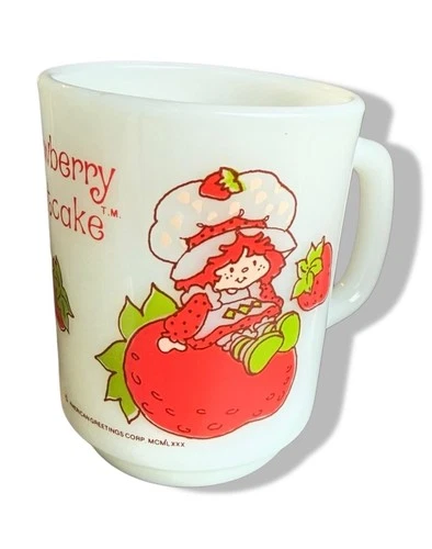 Vintage American Greetings 1980 Kenner Strawberry Shortcake Milk Glass Mug Cup
