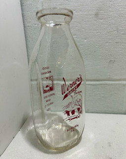Werner’s Dairy Farm Auburn PA Quart Pyro Milk Bottle