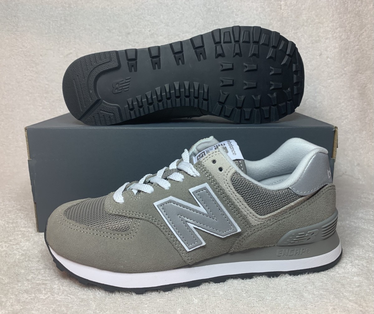 New Balance 574 Core グレー/ホワイト New Balance 574 Core Grey / White - Jun 2024 - ML574EVG