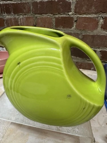 Fiesta SMALL JUICE  DISC PITCHER - 28 ozs. LEMONGRASS - 2nd. quality