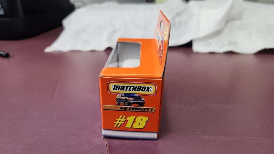 Matchbox VW Concept 1 #18 - Image 3 of 4