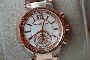 mk6282 watch