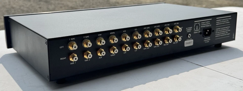 Aragon 28k Stereo Preamplifier – High-End Audiophile Preamp – Made in USA - Image 2 of 4