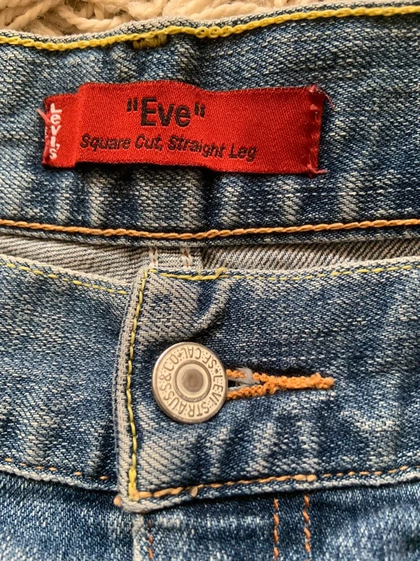 Levis Short En Jean Bleu Levi's Taille S En Très Bon État - Photo 4/4