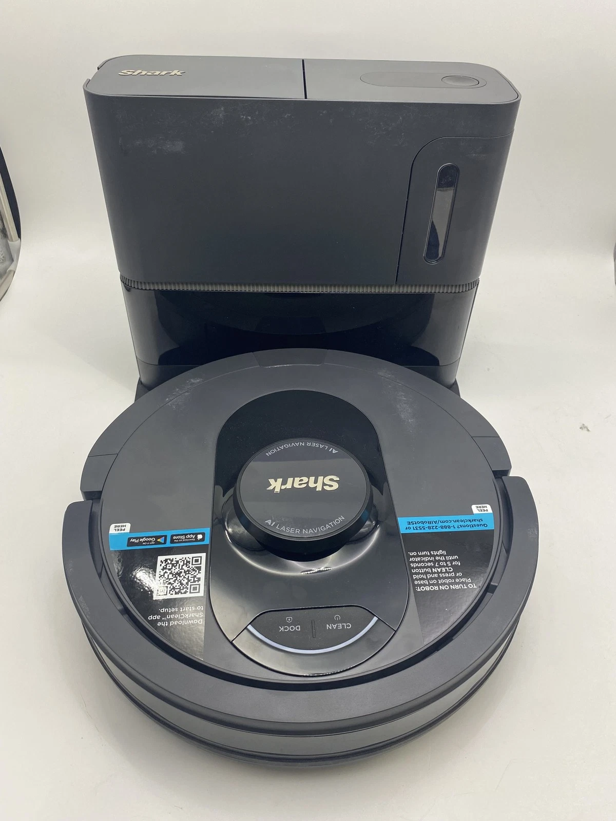 Shark AI Ultra Robot Vacuum Matrix Mapping HEPA Bagless XL Self - Scratch & Dent