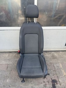 Volkswagen Golf VIII 2010 Fahrersitz KIB14108