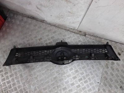 Toyota Corolla Verso Front Bumper Grille/Grill Mk1 2004-2007B