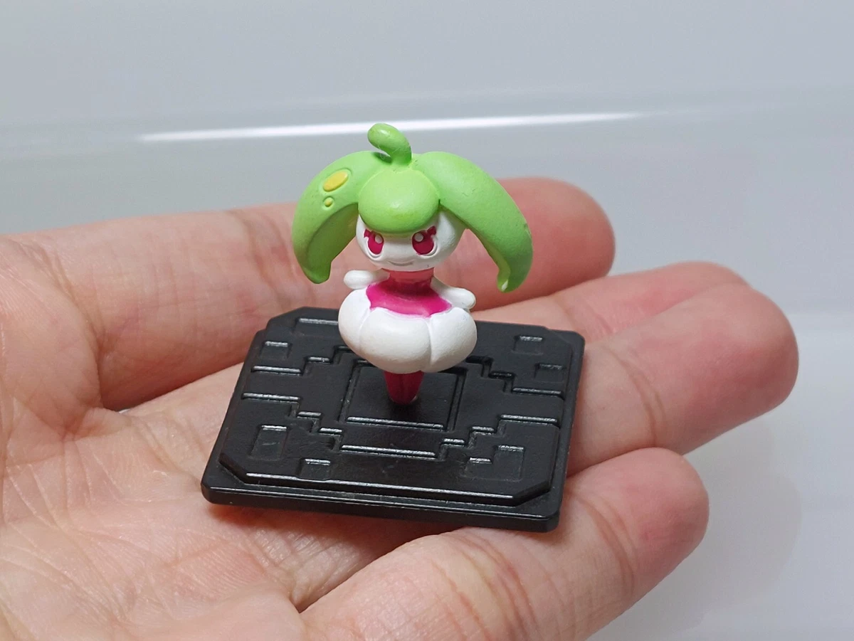Pokemon Gardevoir Moncolle 2 Inch Figurine : Toys & Games