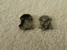 Bunny Rabbit Brooch Pin, Necklace, Earrings & Jewelry Box Set Pewter Torino J-3