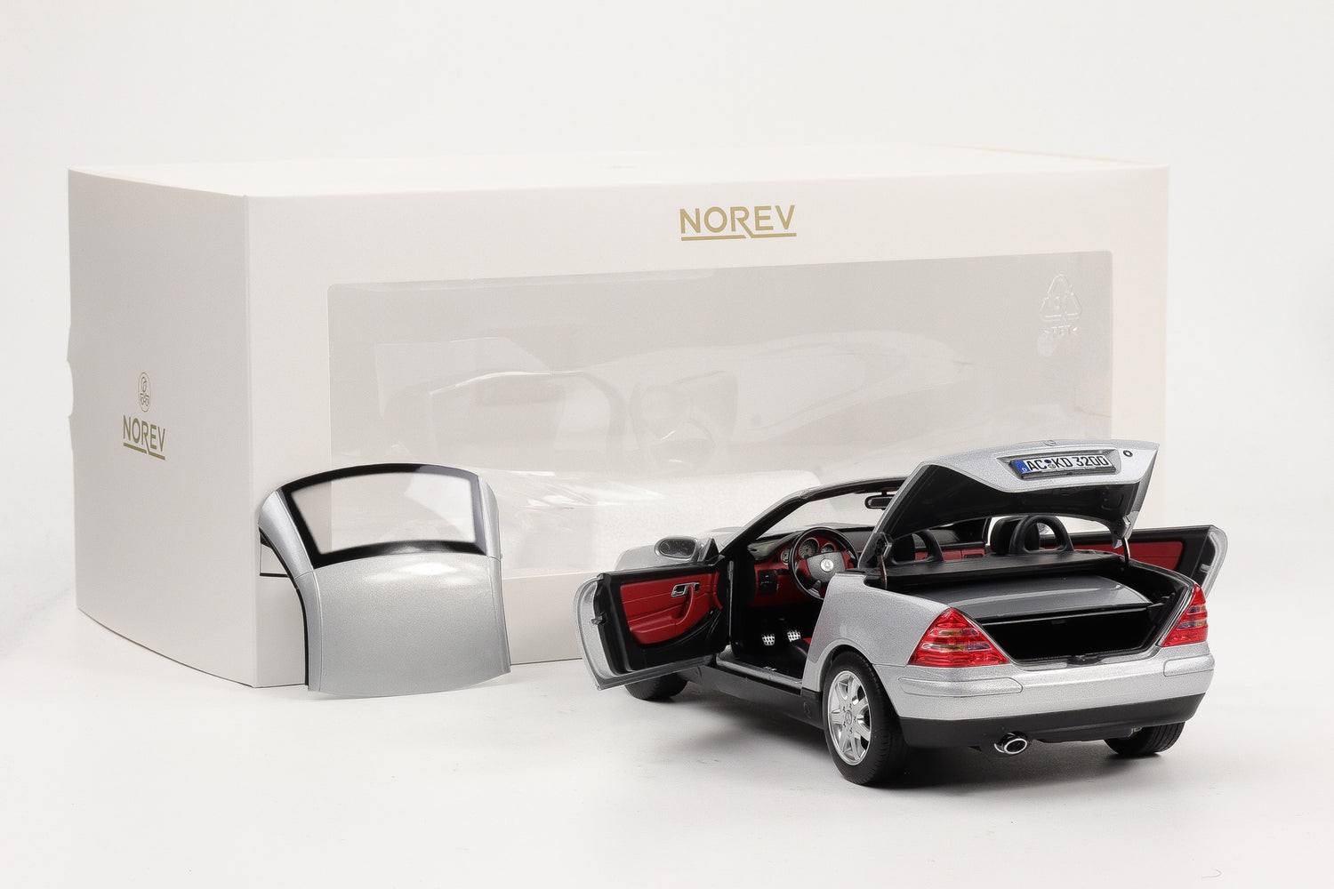 1:18 Norev Mercedes Benz SLK 200 Roadster R170 1996-2000 Brilliant Silver