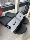 New In Box Men’s Nike Offcourt New York Yankees Gray & Navy Slides Sz 7 Sold Out — photo 3