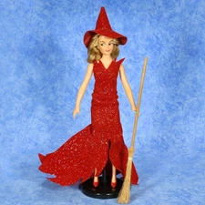 1965 BEWITCHED SAMANTHA DOLL by IDEAL TOYS Elizabeth Montgomery MINTY!