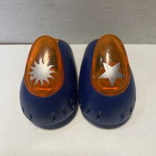 2 FISKARS POP UP LEVER PUNCH Sun And Star SCRAPBOOKING