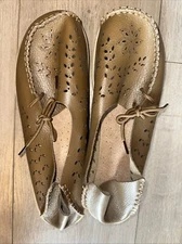 Shoes Socofy Genuine Leather Light Brown Tan Hollow Cutout Flowers Size 44 US 11