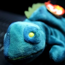 Ty Beanie Babies Iggy The Iguana 1997 MWT Epic Collector Piece 