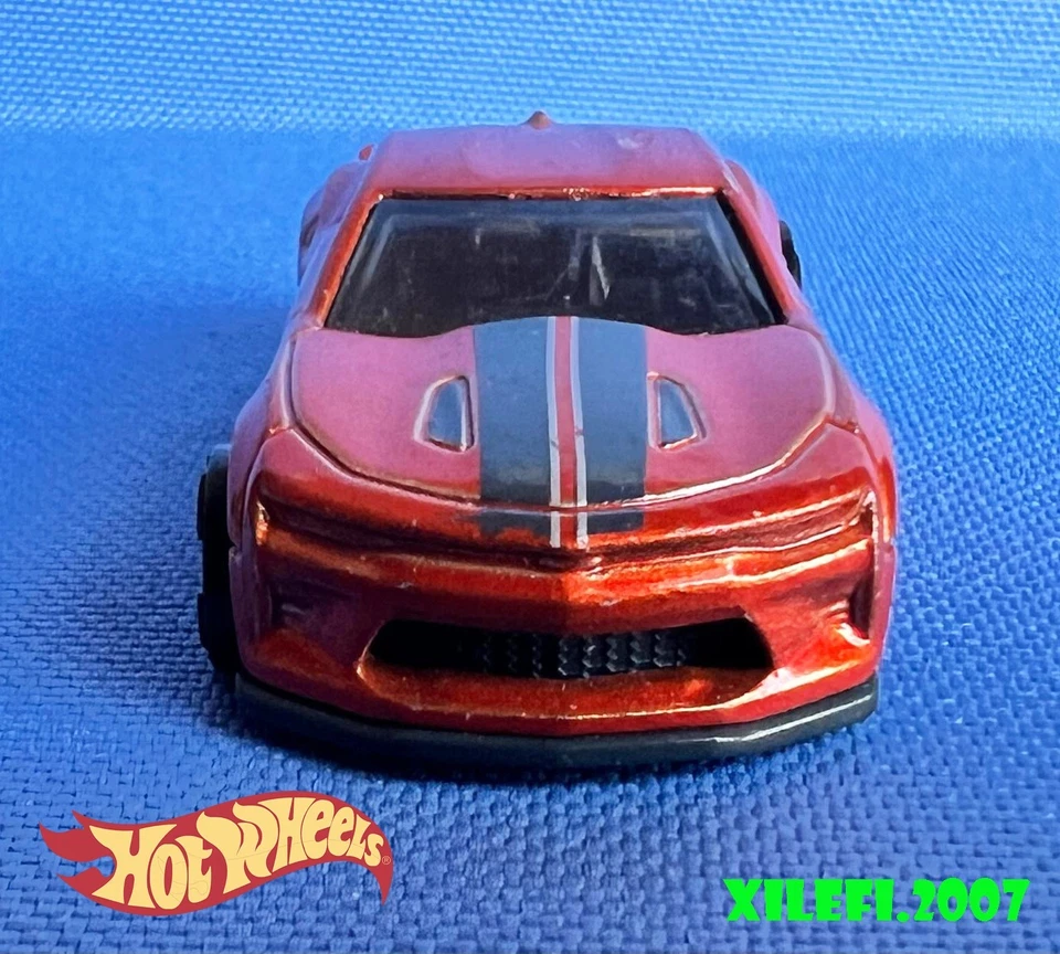 camaro ss arancione 1/64 hot wheels mattel made in malaysia 2018 COME DA FOTO - Immagine 2 di 4