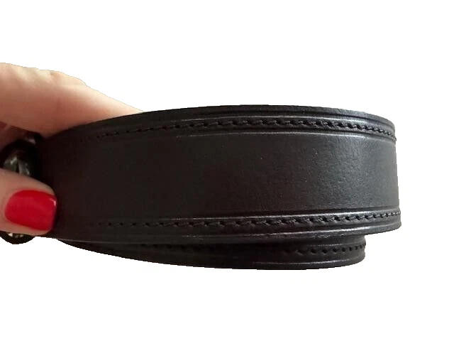 NUEVO CON ETIQUETAS TUMI Hombre 44/110 Cinturón Cuero Gunmetal Herrajes Francia Marrón Oscuro Lujo Foto 4 de 4