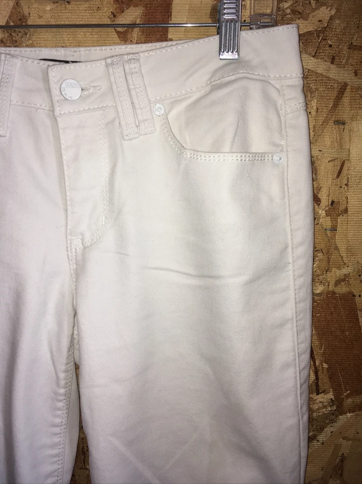 women fade to blue. White Bootcut Jeans. Size 8 30” Waist - Image 3 of 4