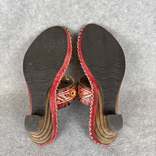 Spring Step 2.75” Heel Red Blue Multi Floral Tooled Leather Sandals Mules Sz 38 - Picture 9 of 10