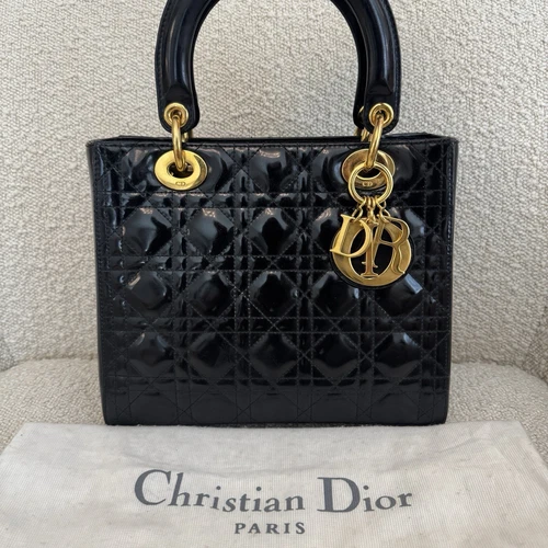 DIOR Cannage Lady Dior vernice nera media vendita al dettaglio $6100