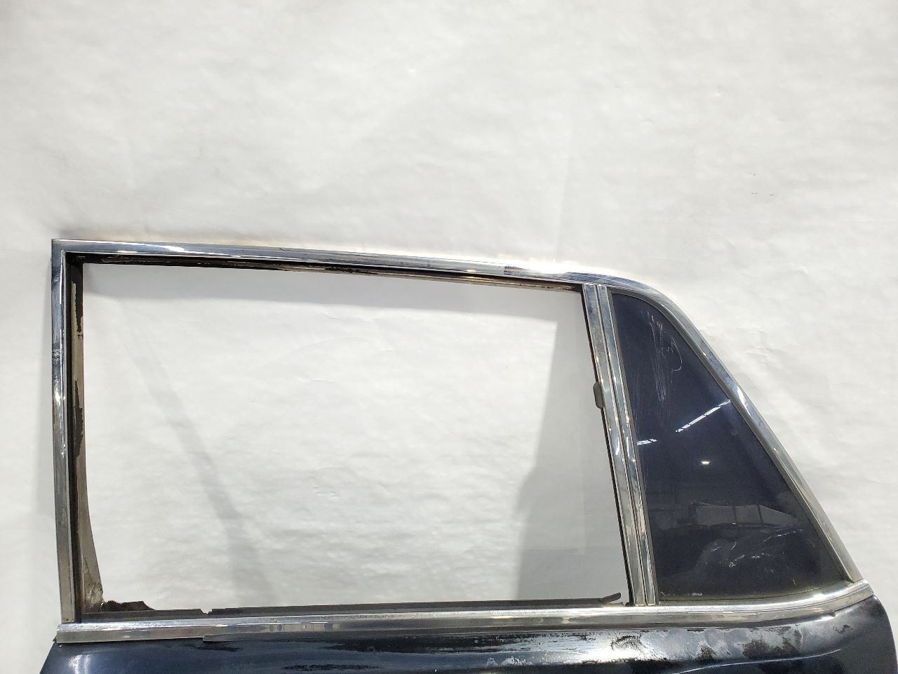 Bentley Turbo R 1991 Rear Left Door framework Black