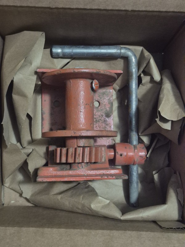 Thern, Hand Crane/Winch, 750 lb max, Model 465 *READ*