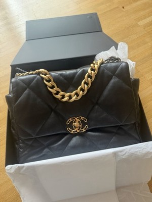 Chanel 19 Flap Bag Medium Lammleder Schwarz Noir Gold Schultertasche mit Kette