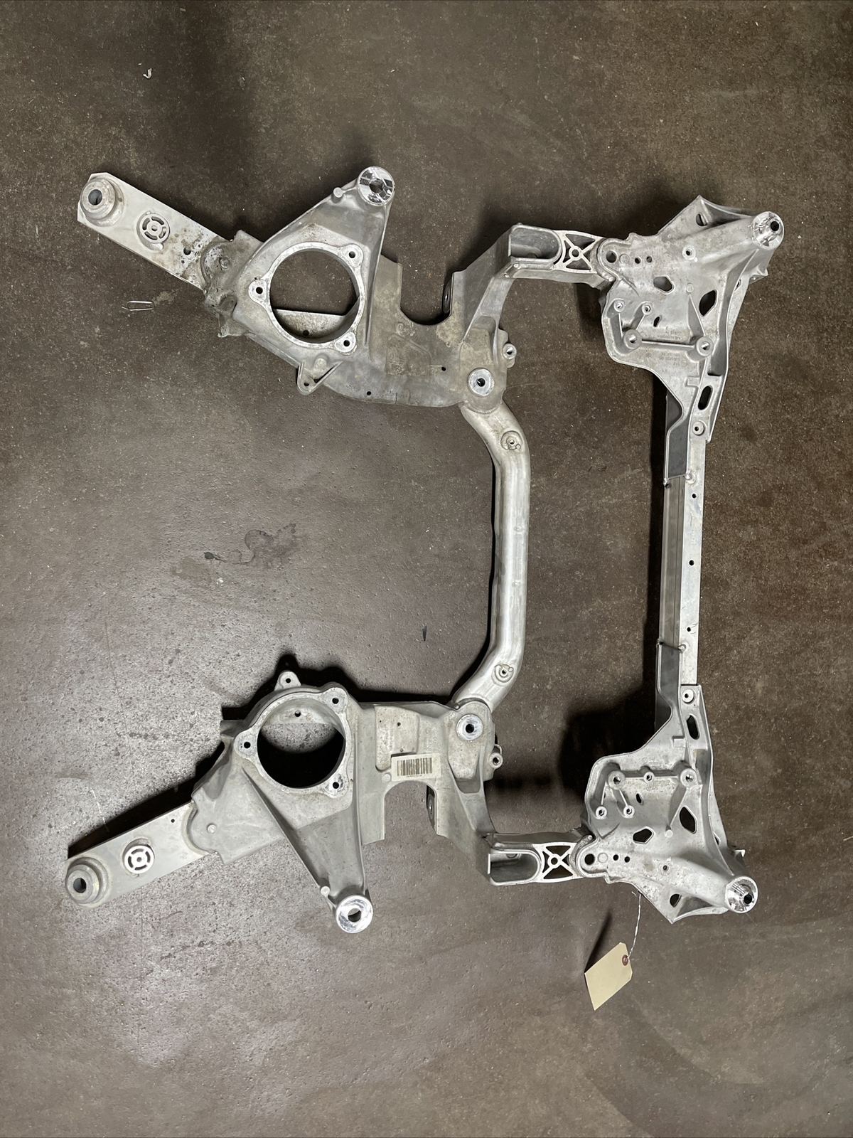 2020 BMW 7-series G12 AWD Front CROSSMEMBER Subframe Support  