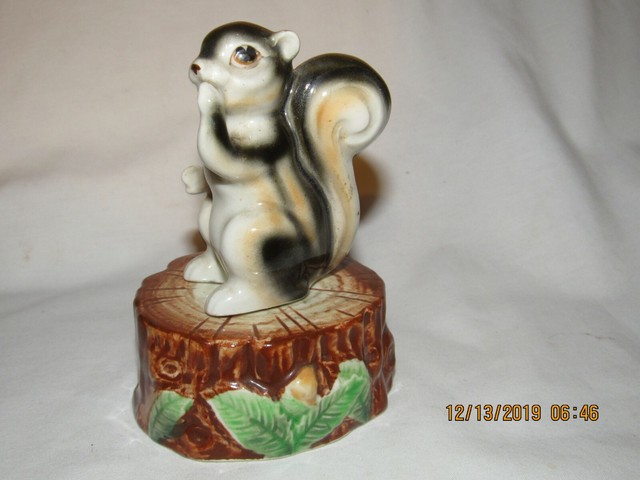 Dolomite Tree Stump Log Shaped Salt Pepper Shaker Set Adirondack
