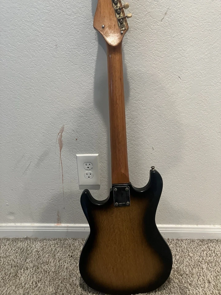 20 世纪 60 年代 Teisco Decca 金箔复古吉他 DMI199 短音阶 — 第 2/4 张图片