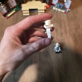 LEGO NINJAGO 2504 Spinjitzu Dojo 2011 Missing Sensai Wu
