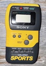 Vintage Sony Walkman Sports FM/AM Radio SRF-M70 Works