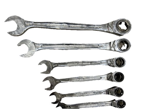 Mac Tools 12-Pc SAE Reversible Ratcheting Wrench Set SRWO212PTB - Picture 2 of 3