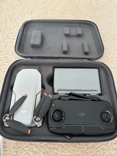 DJI Mini SE Drone Fly More Ready To Fly Vlogger Combo Bundle No Box + NICE CASE!