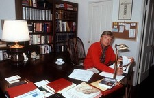 Hardy Kruger sen Homestory at the University of California Berkeley Old Photo 3