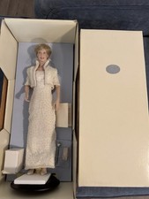 Franklin Mint Porcelain Doll Diana, Princess of Wales