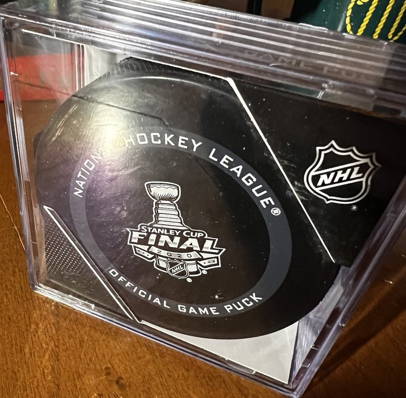 NHL Official Game Puck Stanley Cup Playoffs 2020 Officially Licensed