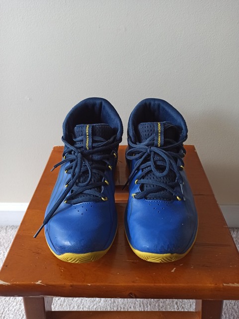 under armour size 6 shoes