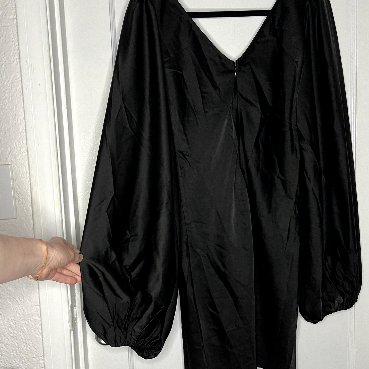 Jagger & Stone The Liv Mini Dress Womens 8 Black Satin Balloon Long Sleeve  NWT | eBay