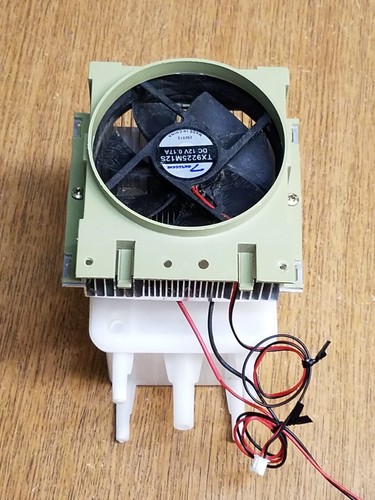 Thermoelectric Peltier Cooler Assembly Using UTEC1-12706 Module - 12V With Tank