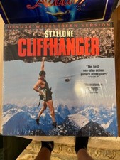 Cliffhanger LaserDisc Deluxe Widescreen Edition, tested like new