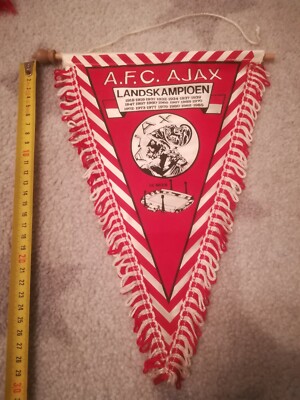 Pennant ricamato AS Roma Campioni D'Italia 2000-01 Gagliardetto Pennant ricamato AS Roma Campioni D'Italia 2000-01 Gagliardetto