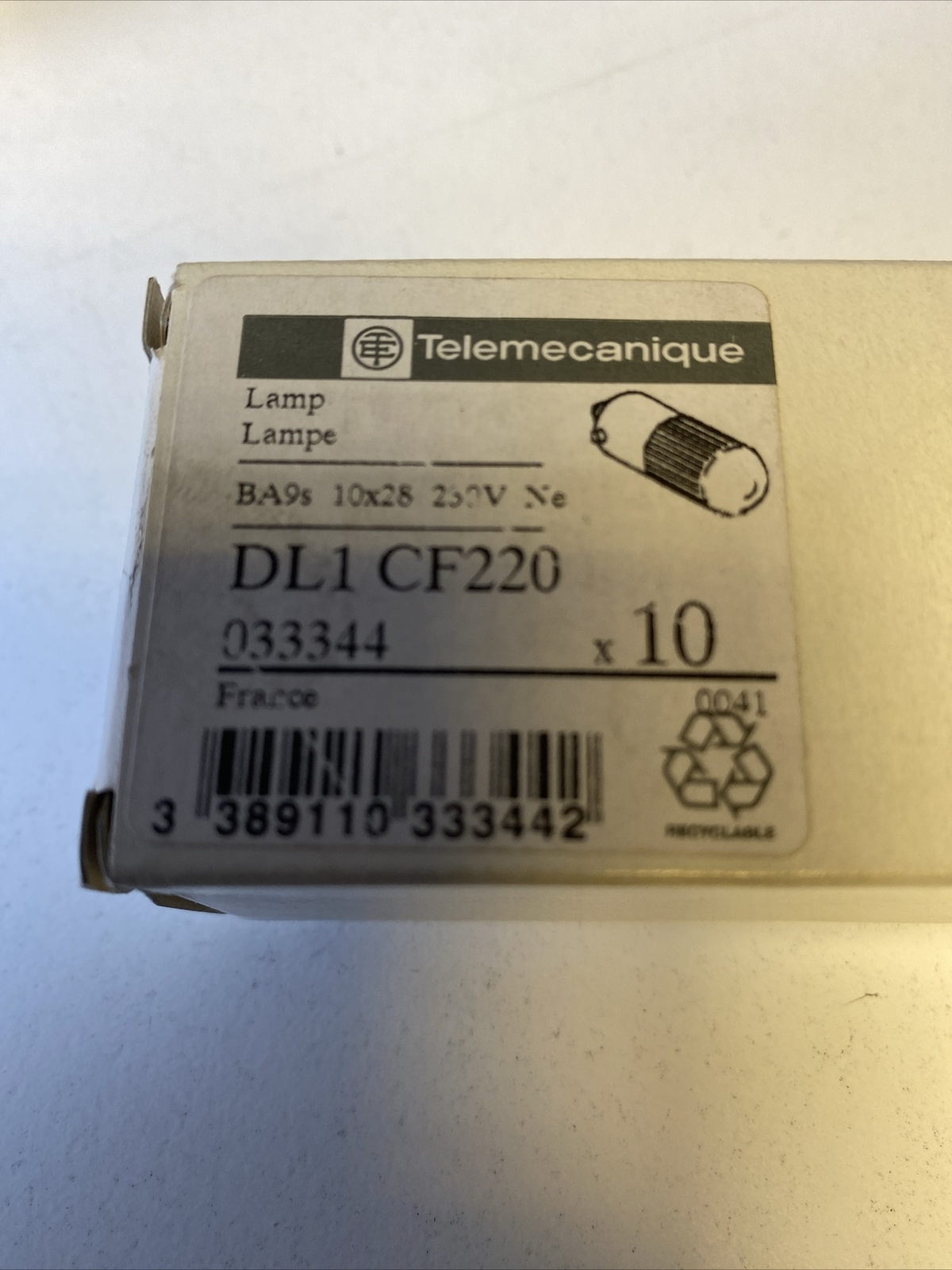 10x Schneider Electric/Telemecanique DL1CF220 Glow Lamp BA9s 230-240V – New