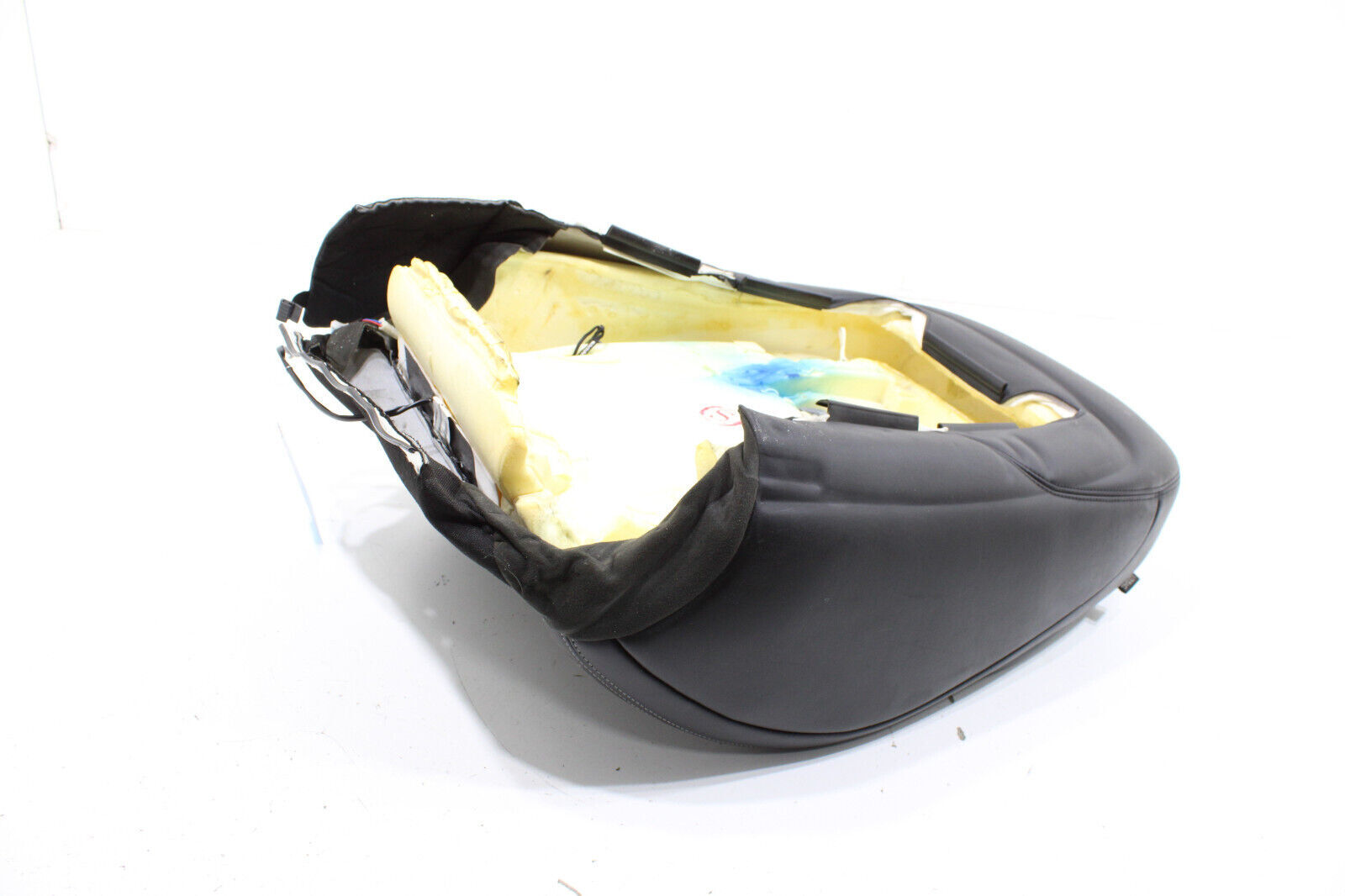 2017 - 2020 MASERATI LEVANTE FRONT RIGHT PASSENGER SIDE SEAT UPPER CUSHION OEM