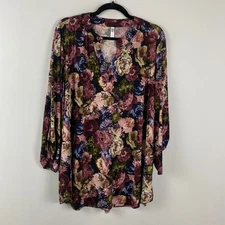 Dear Scarlett Lizzy Blouse Size 2X Tunic Stretch Split Neck Floral Multicolor