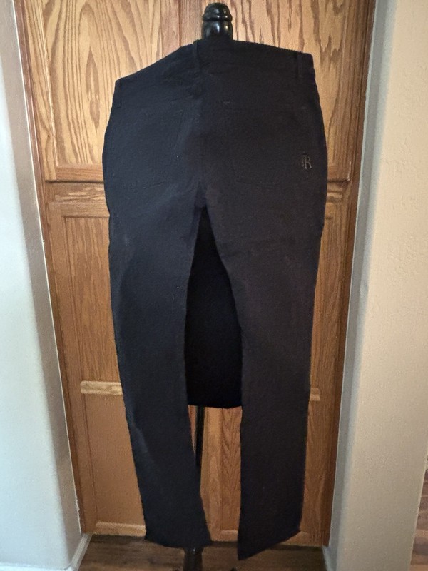 rich and skinny jeans