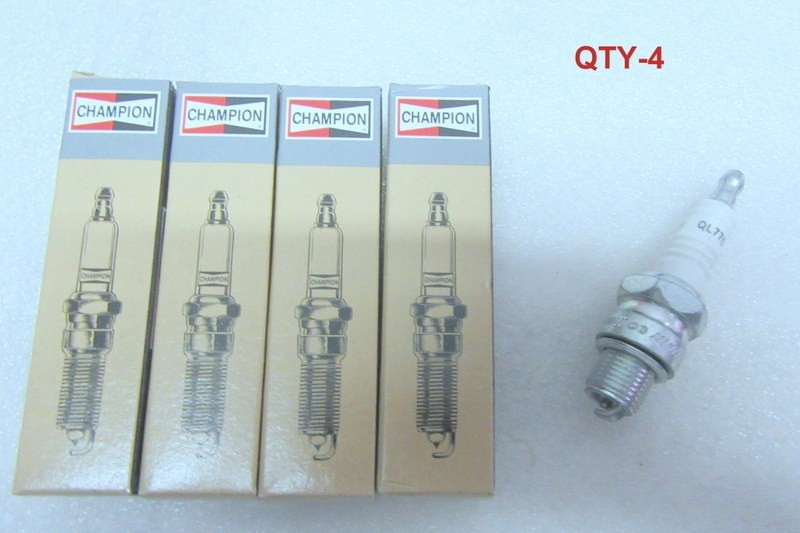 SP15 Champion Marine QL77CC Spark Plug 941M OEM New Factory Boat Parts